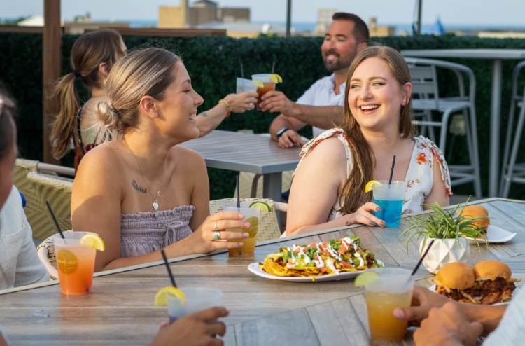 THE ROOFTOP EXPERIENCE